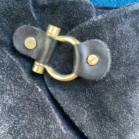 Jones New York Black Wedge Booties with Gold Detailing - Picture 5 of 5